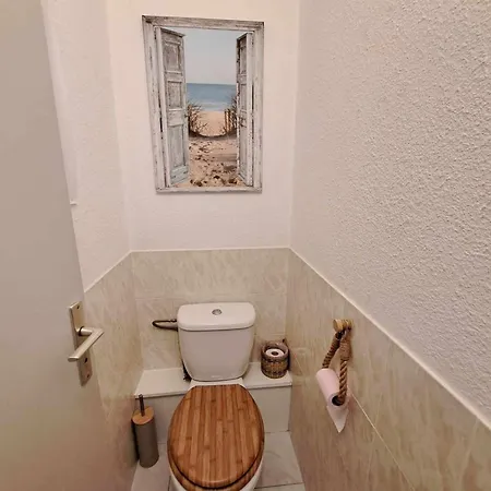 2 Pieces Avec Piscine, Parking Prive Et Proche Pour 4 Personnes - Fr-1-326-820 شقة *